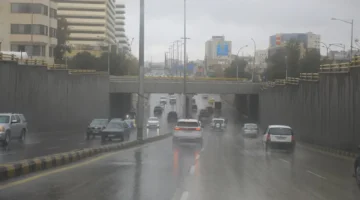 منخفض جوي يهدد الأردن مساء الاثنين بسيول وضباب كثيف